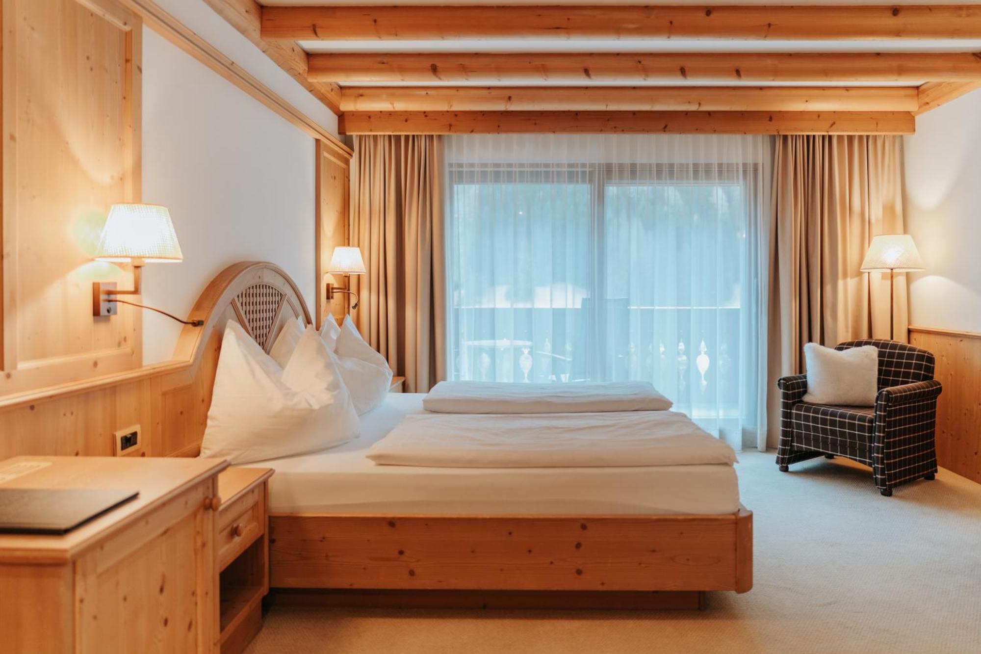 B&B Hotel Mirabel أورتيسايْ الغرفة الصورة